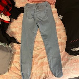 Light blue jeans with built in booty lifter!!